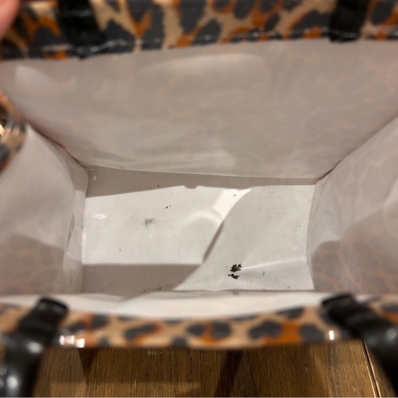 Bloomingdale’s Wild Brown Bag - Picture 9 of 12